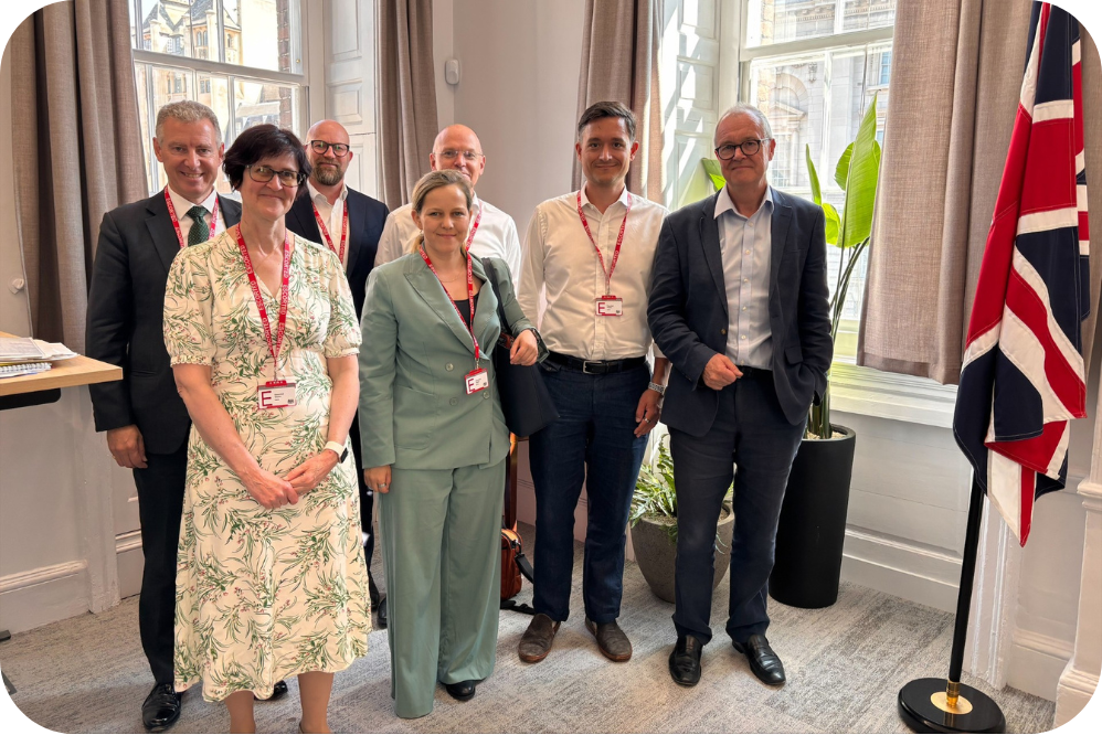 L-R: Chris Molloy, CEO of BIA, Ros Deegan, CEO of OMass Therapeutics, Peter Fish, CEO of Mendelian, Ola Wlodek, CEO of Constructive Bio, James Peach, COO of OutSee, Alex Merwin, COO and Co-founder of 